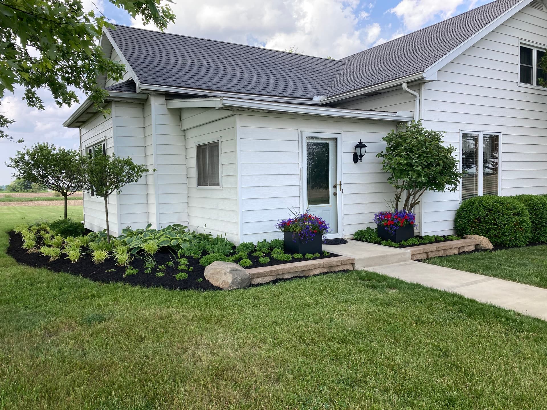 Residential Garden Landscape image