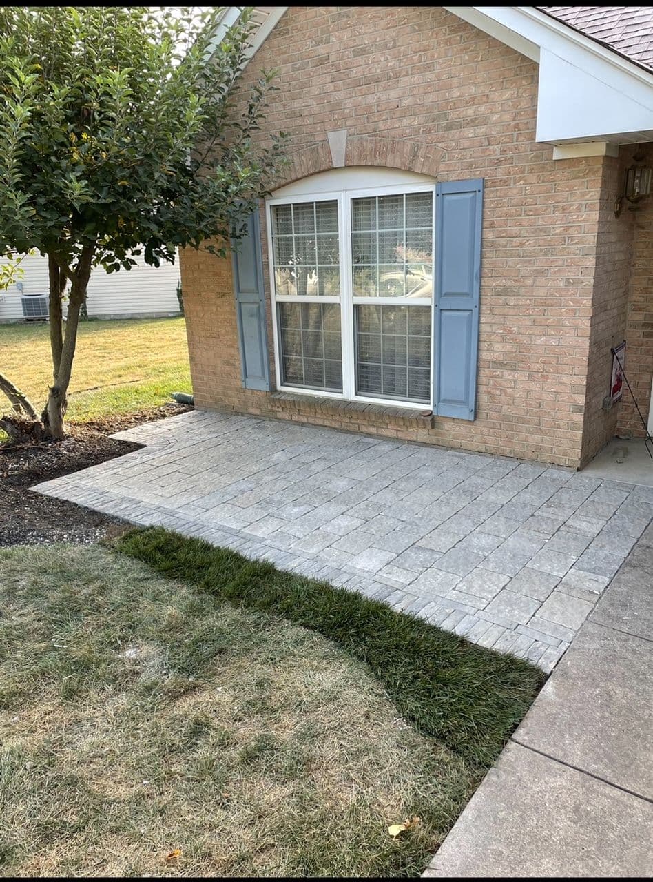 Gallery photos for Front Patio Installation : Image #1