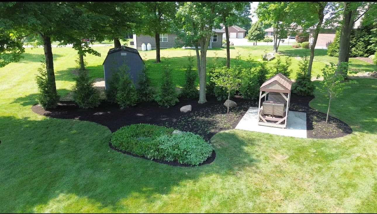 Elegant Privacy Landscape image