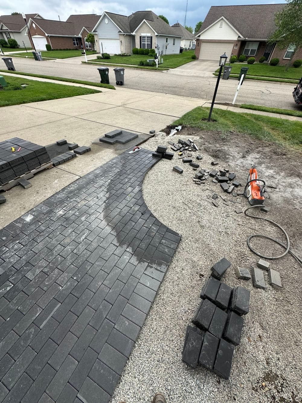 Gallery photos for Paver Walkway Front Entrance: Image #2